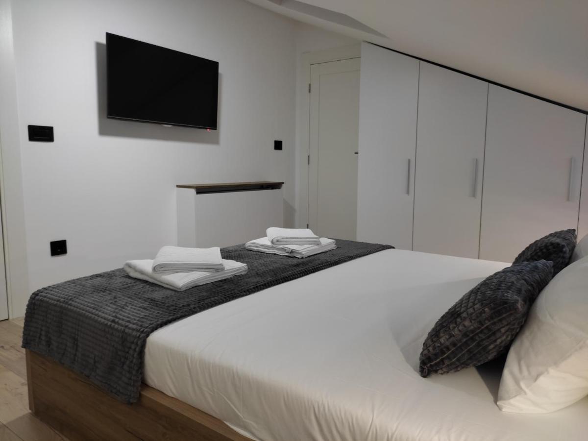 Apartamento Sky Luxury Arandjelovac Exterior foto
