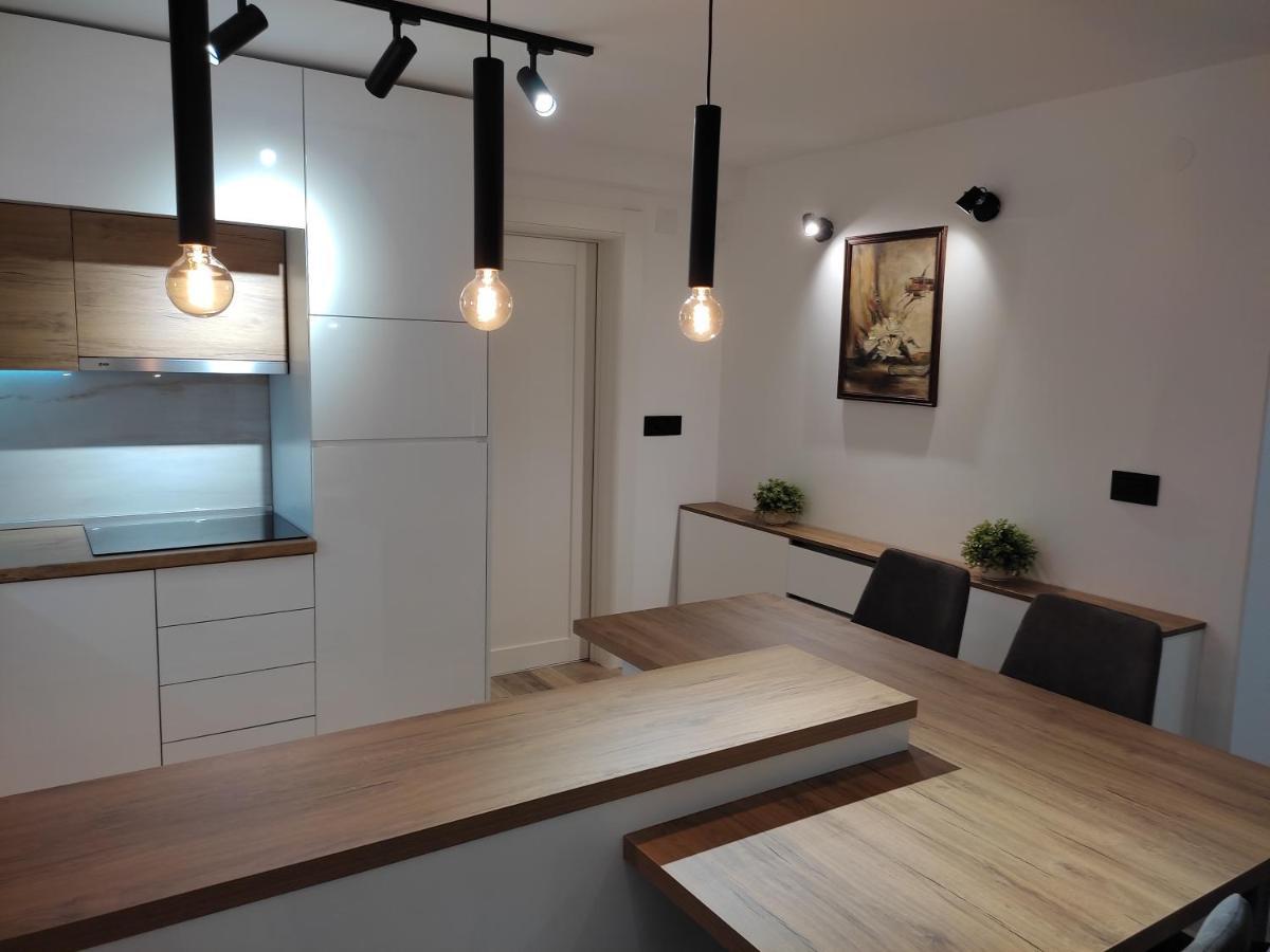 Apartamento Sky Luxury Arandjelovac Exterior foto