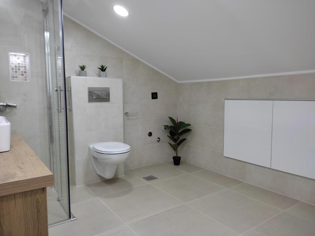 Apartamento Sky Luxury Arandjelovac Exterior foto