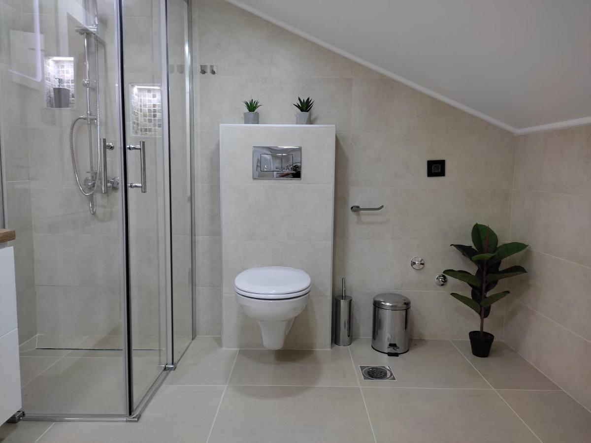Apartamento Sky Luxury Arandjelovac Exterior foto