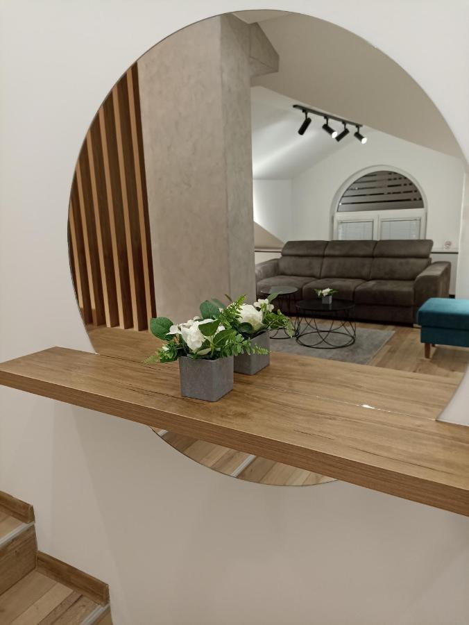Apartamento Sky Luxury Arandjelovac Exterior foto
